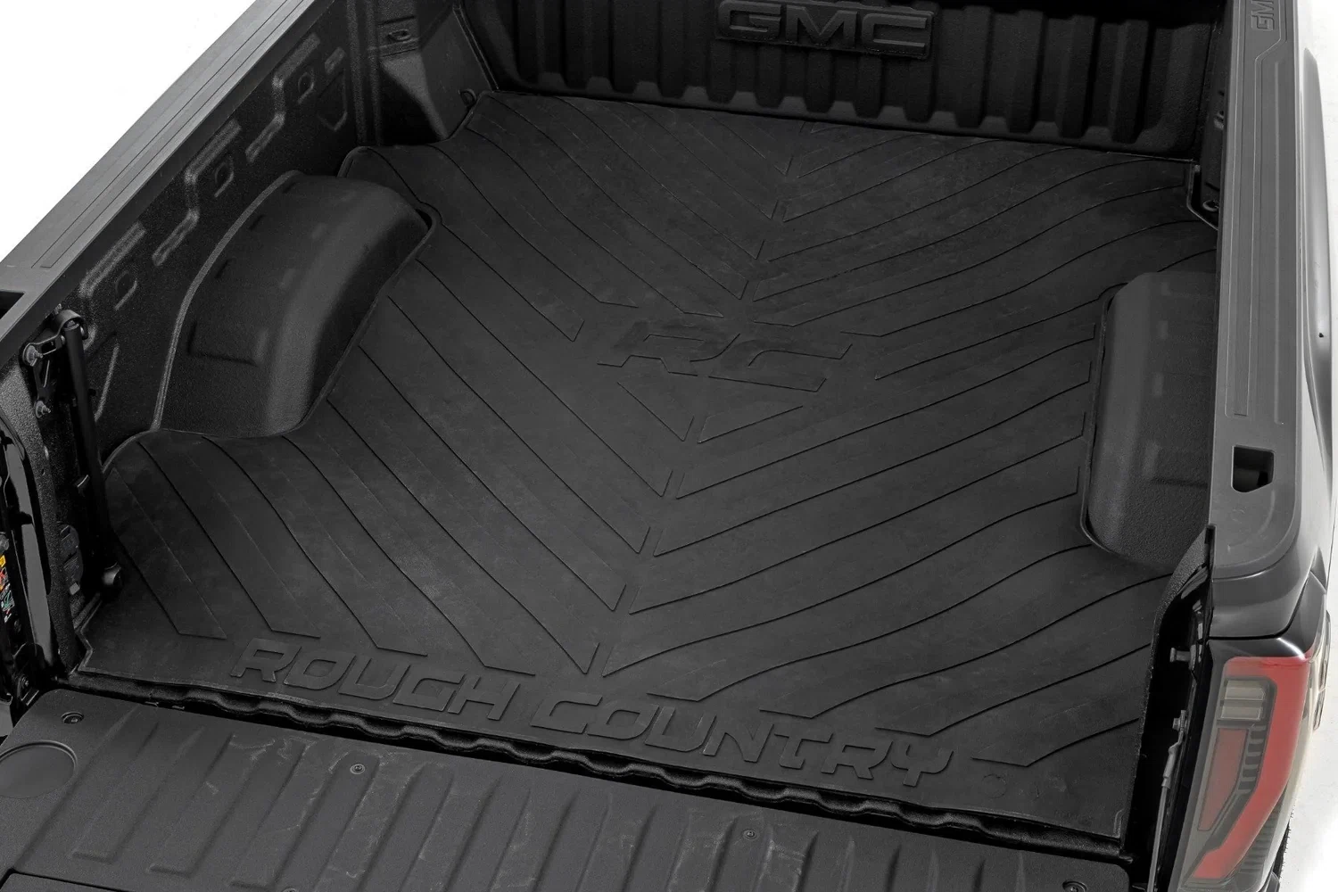 Rough Country Bed Mat - 6'9_ Bed - RC Logo - Chevy_GMC Silverado_Sierra 2500HD_3500HD (20-25) - RCM691